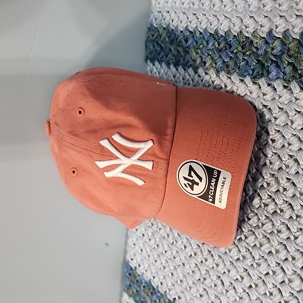 '47 New York Yankees Adjustable Strap Hat Pink/White NWT
